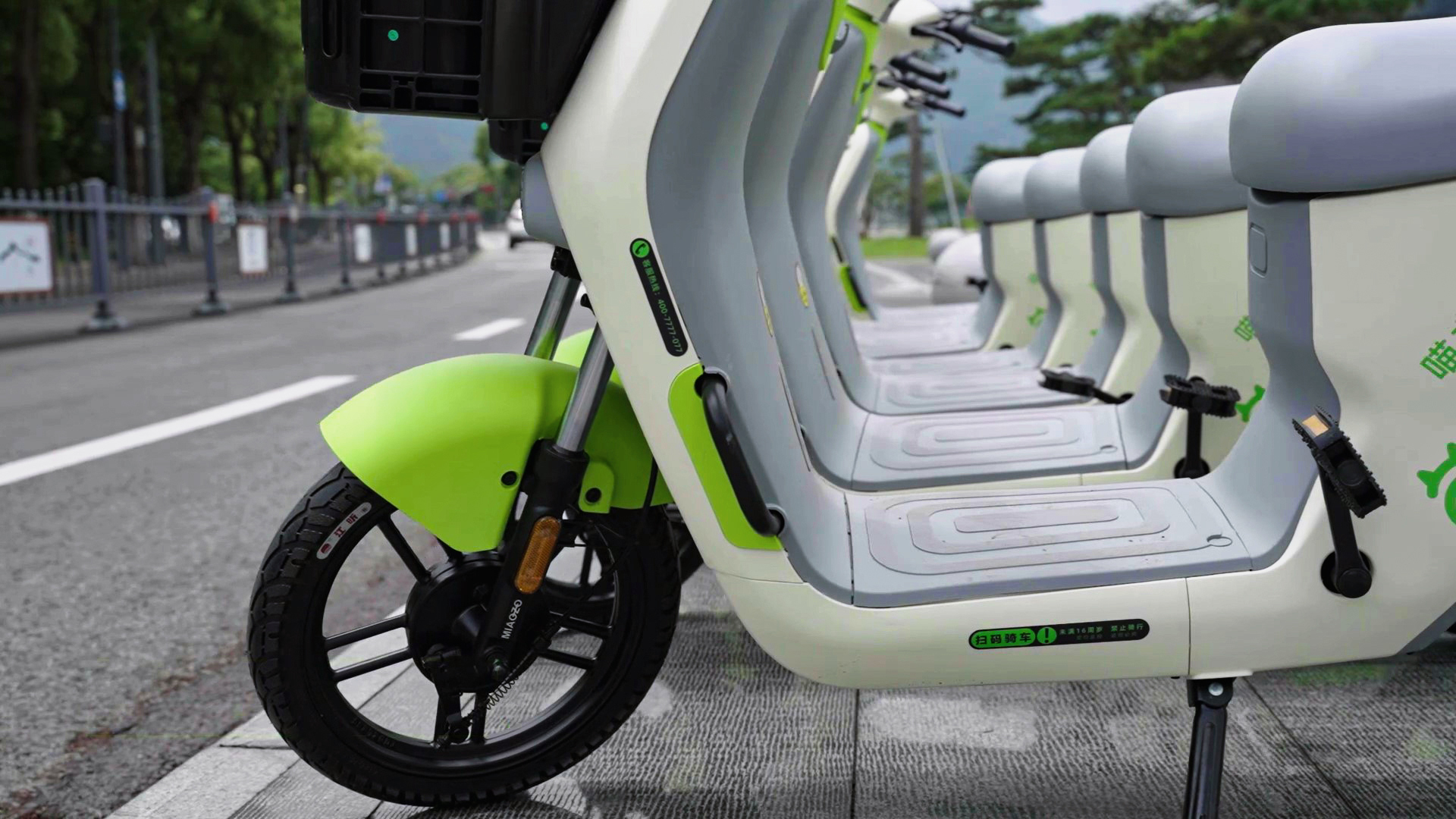 共享電動車很多人的出行選擇